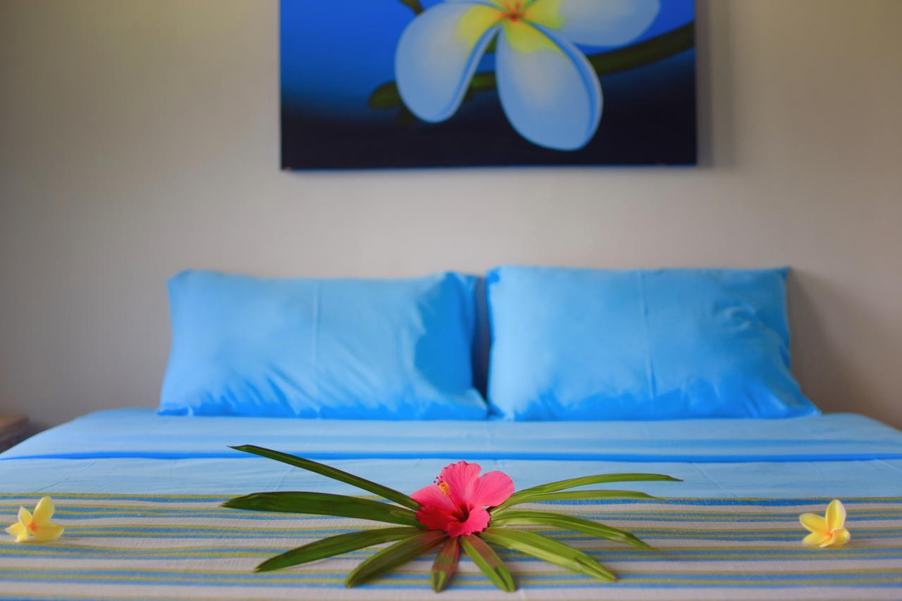 Kamer met Kingsize Bed en Uitzicht op Zee