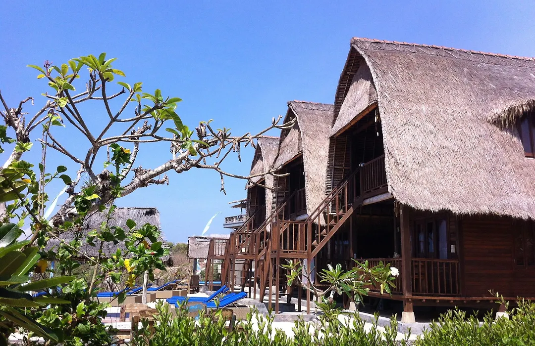 Dream Beach Huts-1